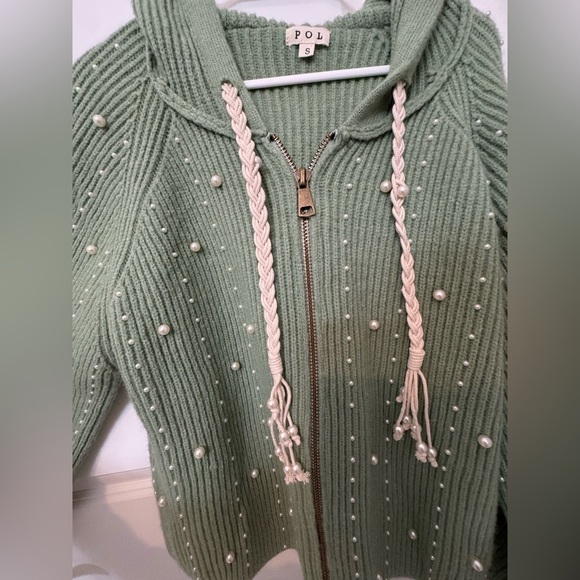 POL Pearl Hooded zip up sweater - Picture 7 of 7